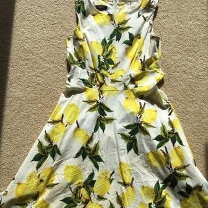 Lemon dress